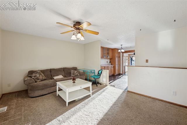 6745 Fielding Circle