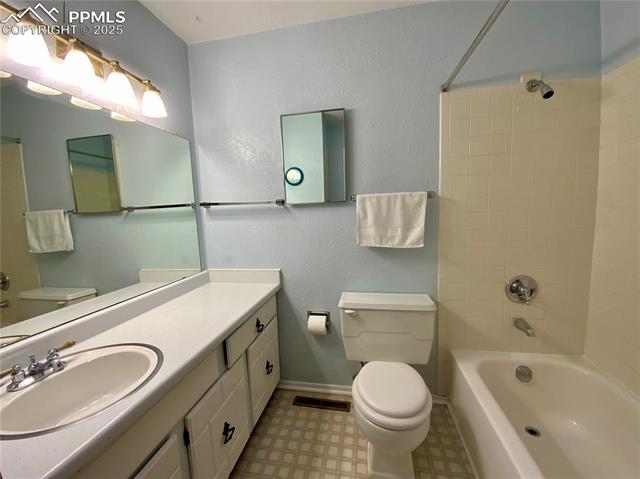 3305 Red Onion Circle