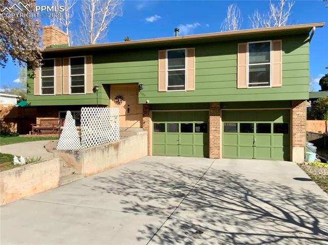 3305 Red Onion Circle