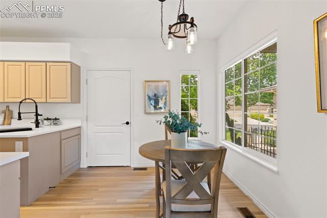 4430 Songglen Circle