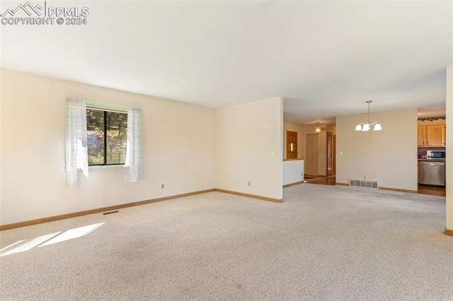 880 S Pulpit Rock Circle