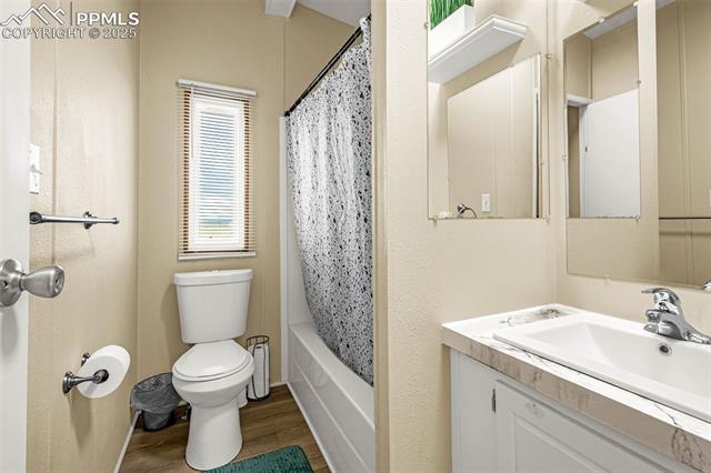 8831 Avenida Hermosa View