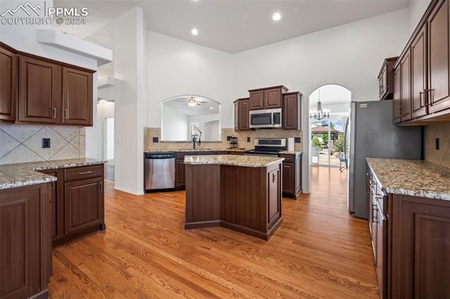 10658 Pictured Rocks Drive