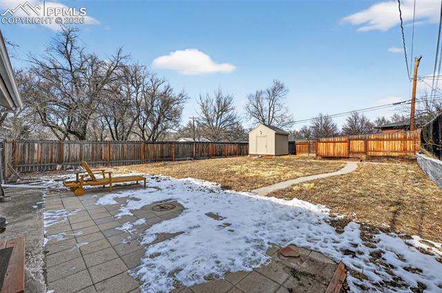 904 E San Miguel Street