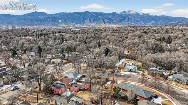 904 E San Miguel Street