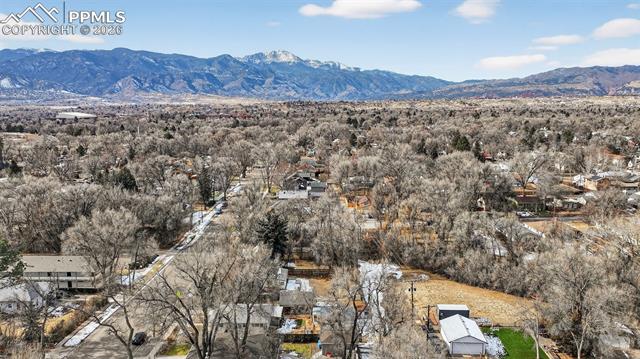 904 E San Miguel Street