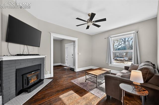 904 E San Miguel Street