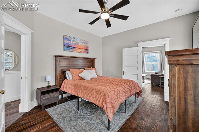 904 E San Miguel Street