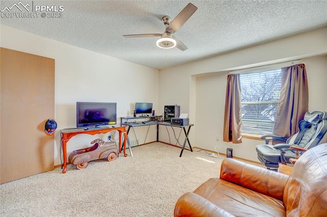 1302 Firefly Circle 1