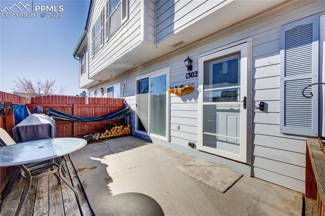 1302 Firefly Circle 1