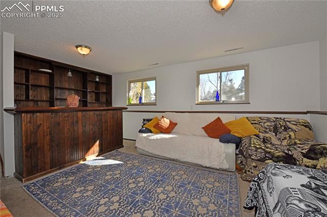 5916 Wolf Creek Place