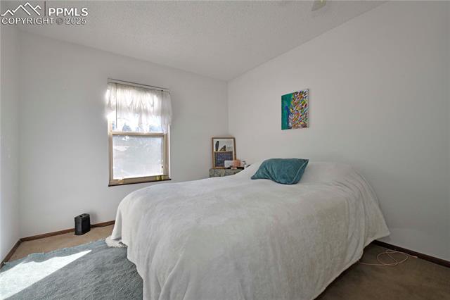 5916 Wolf Creek Place