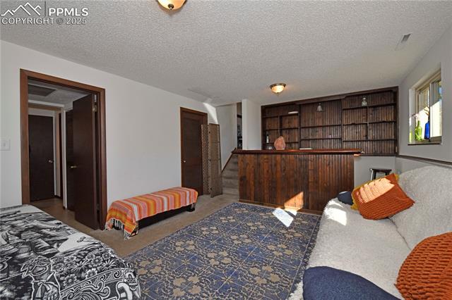 5916 Wolf Creek Place