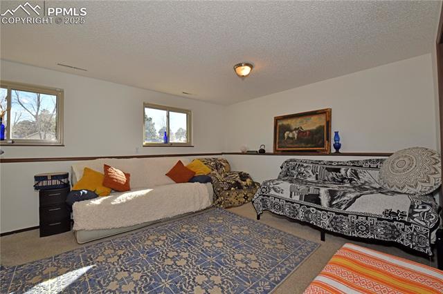 5916 Wolf Creek Place
