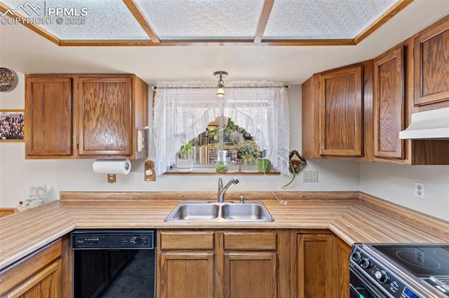 5135 Topaz Drive