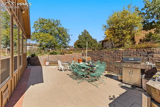5135 Topaz Drive