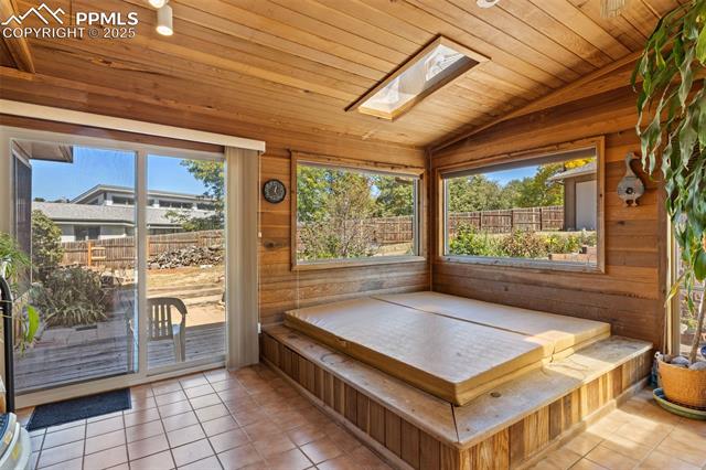 5135 Topaz Drive