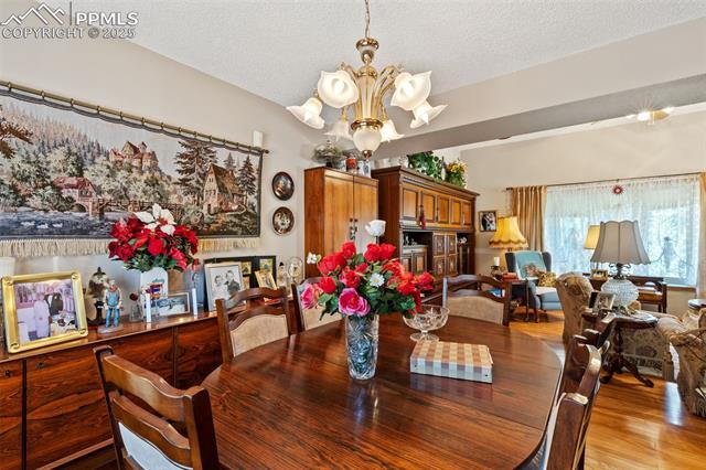 5135 Topaz Drive