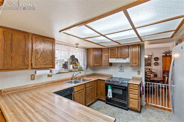 5135 Topaz Drive