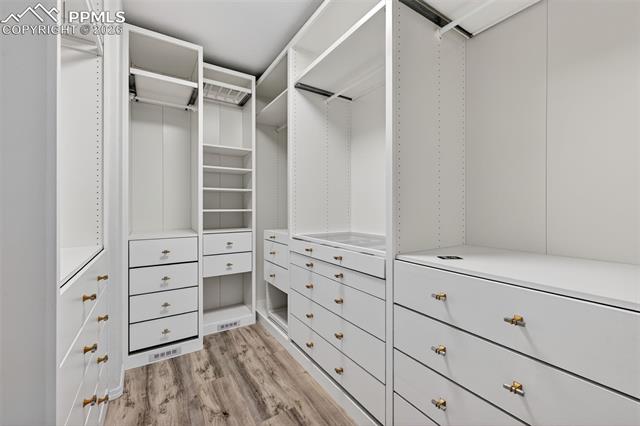 3279 Greenmoor Court