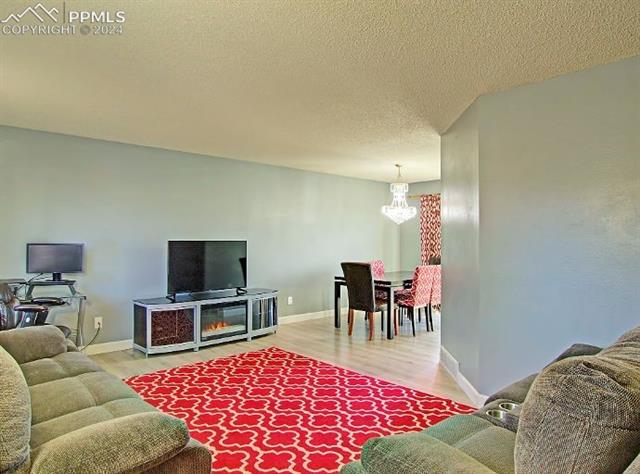 1125 Lindstrom Drive