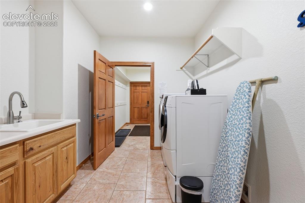 4415 Hidden Rock Road