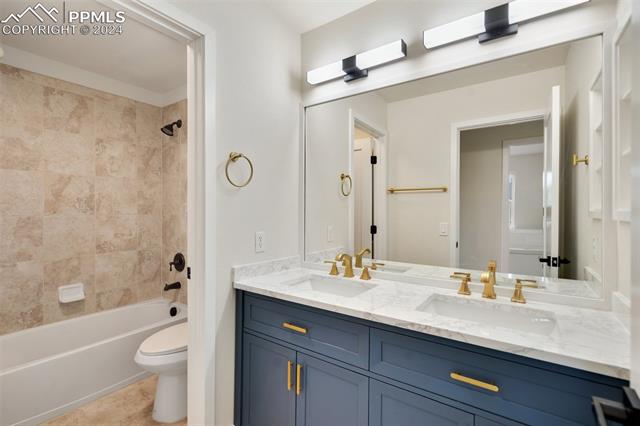 1740 Old Antlers Way