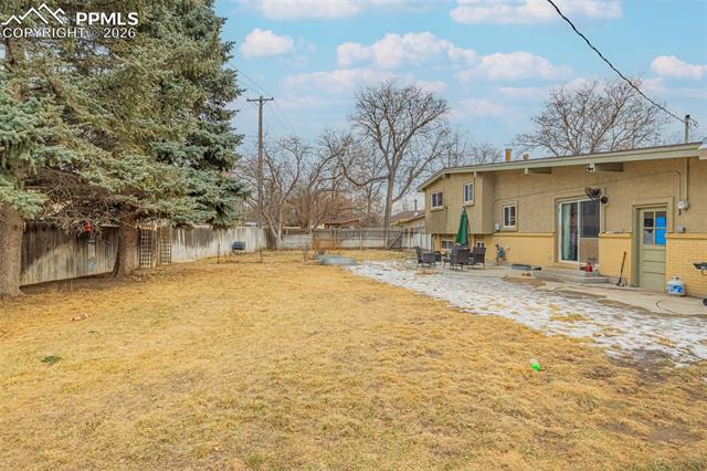 1522 Hollyhock Drive
