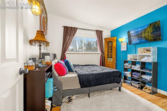 1522 Hollyhock Drive