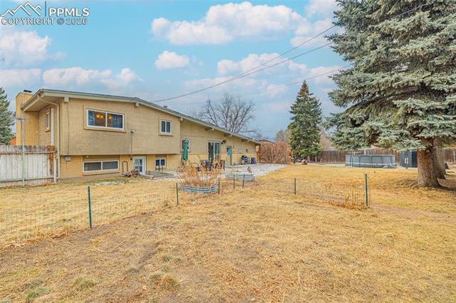 1522 Hollyhock Drive