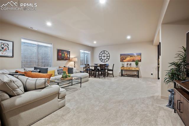 5246 Chimney Gulch Way