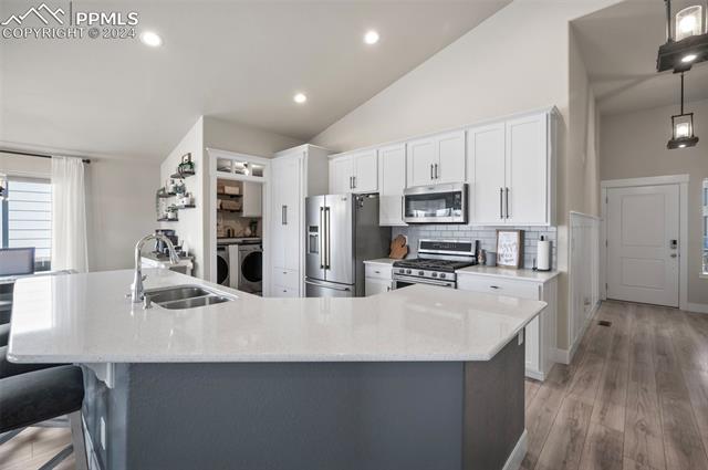 2586 Tempest Drive