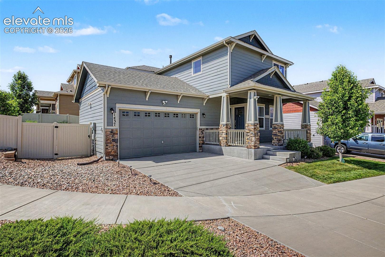 1437 Grand Overlook Street