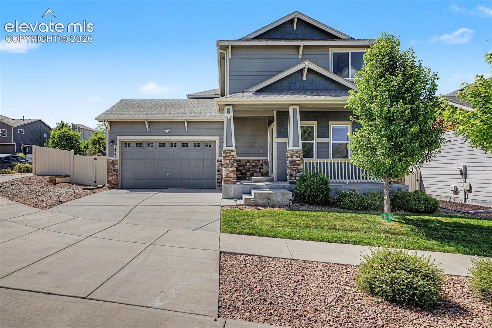 1437 Grand Overlook Street