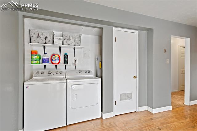 2510 Forsythia Street