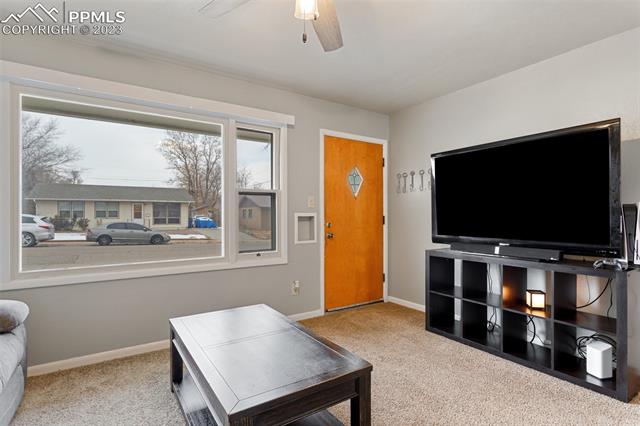 2510 Forsythia Street