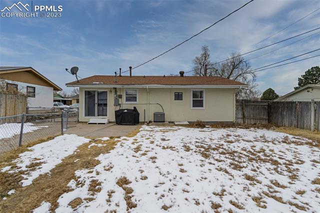 2510 Forsythia Street