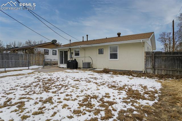 2510 Forsythia Street