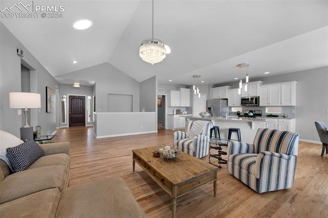 6015 Griffin Drive