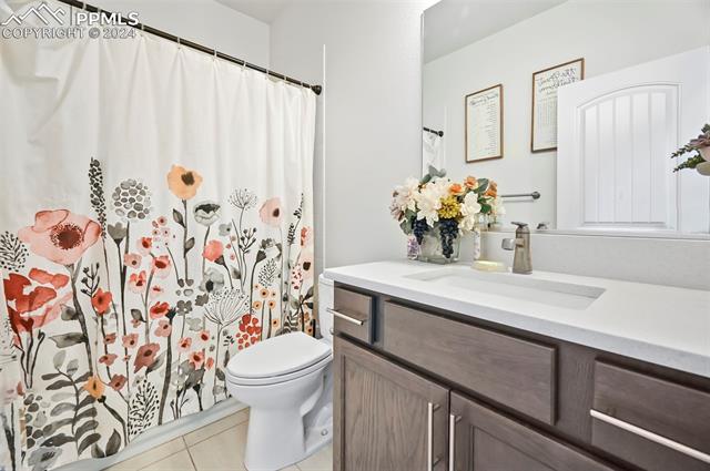 4809 Hanging Lake Circle