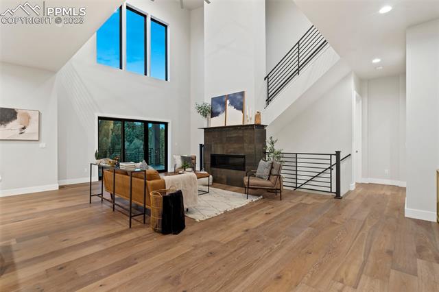 4260 Cedar Heights Drive