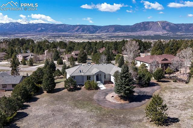 830 Lake Woodmoor Drive