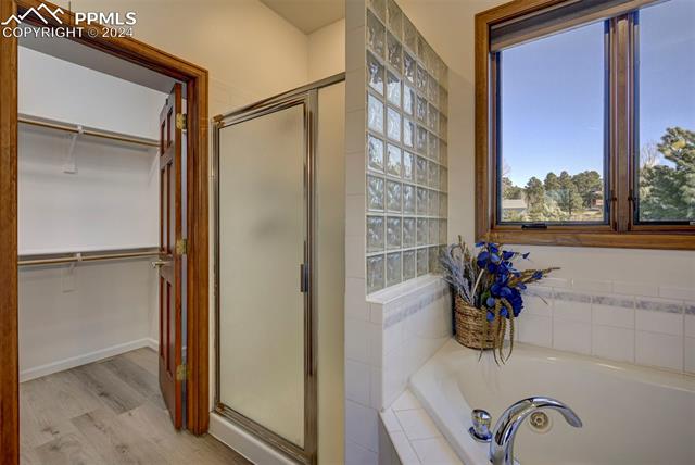 830 Lake Woodmoor Drive