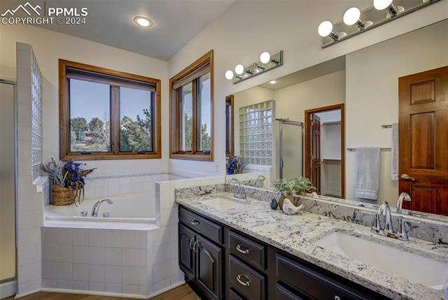 830 Lake Woodmoor Drive