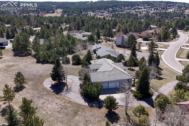 830 Lake Woodmoor Drive