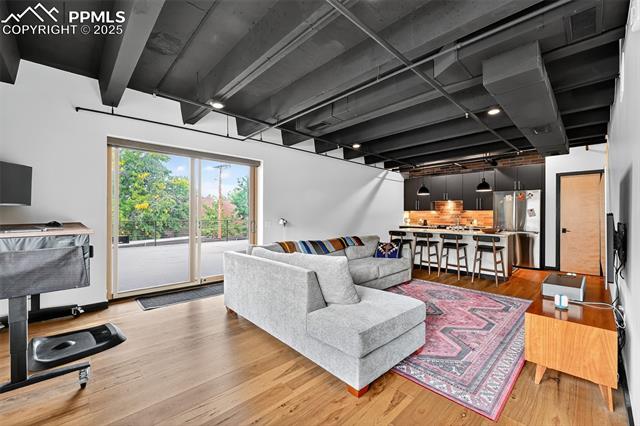 20 Boulder Crescent Street 202