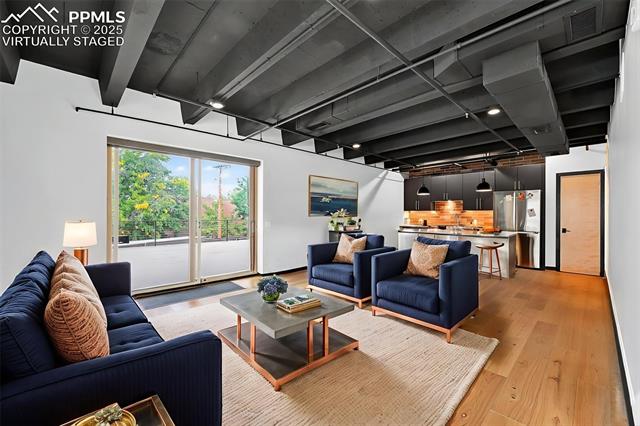 20 Boulder Crescent Street 202