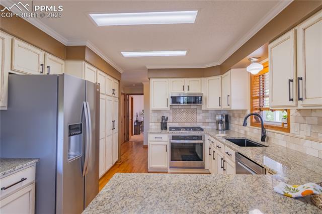 17380 Barnwood Drive