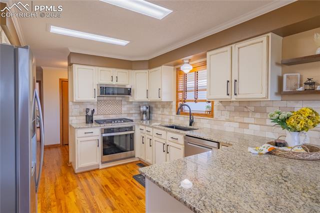 17380 Barnwood Drive