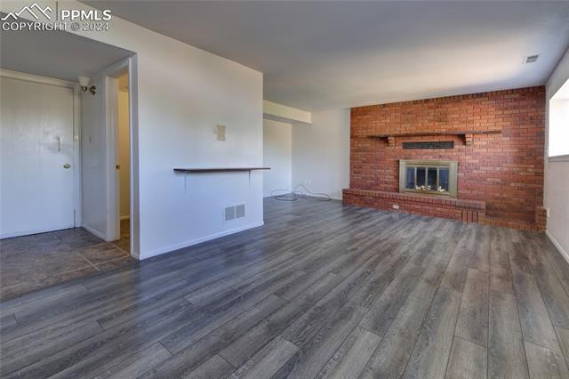 4888 S Old Brook Circle